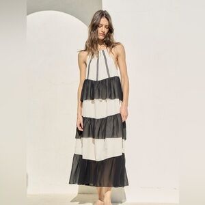 CREAM/BLACK HALTER DRESS